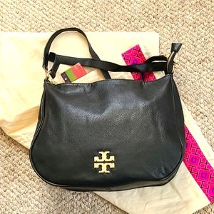 Tory Burch NWT bag crossbody black with dustbag and double strap